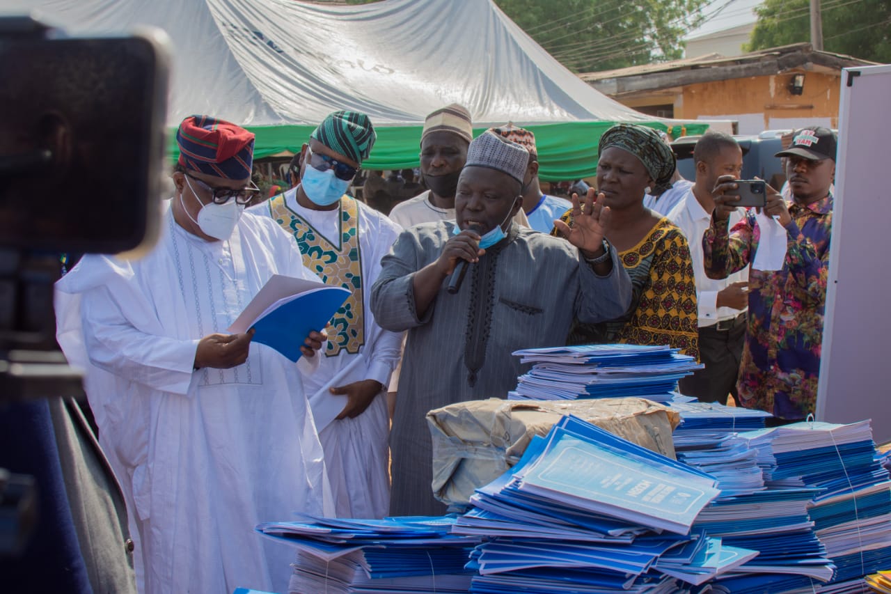 KWSUBEB Distributes Instructional Materials